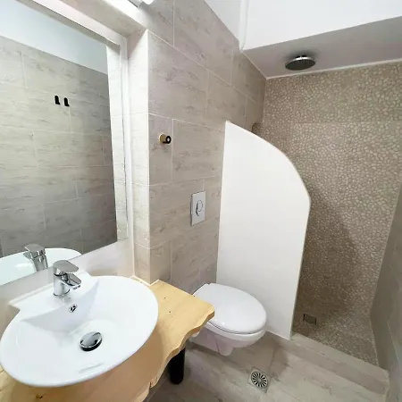 Aquarius Village Agistri 3* Skála