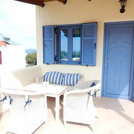 Aquarius Village Agistri Hotel de apartamente 3*
