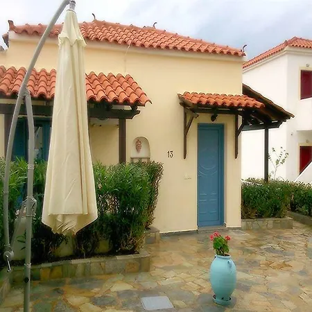 Aquarius Village Agistri Apartmanhotel