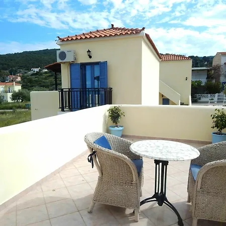 Aquarius Village Agistri Apartmanhotel 3*
