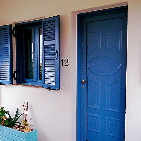 Aquarius Village Agistri 3* Skála