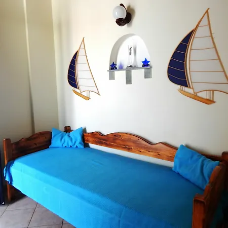 Aquarius Village Agistri 3* Skála