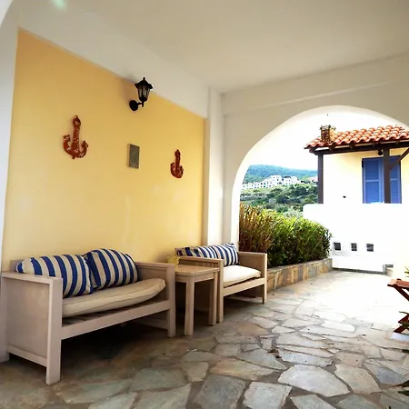 Aquarius Village Agistri